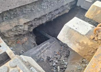 Zapadlisko pod torami przy Forum Gdańsk. Ile potrwa naprawa?